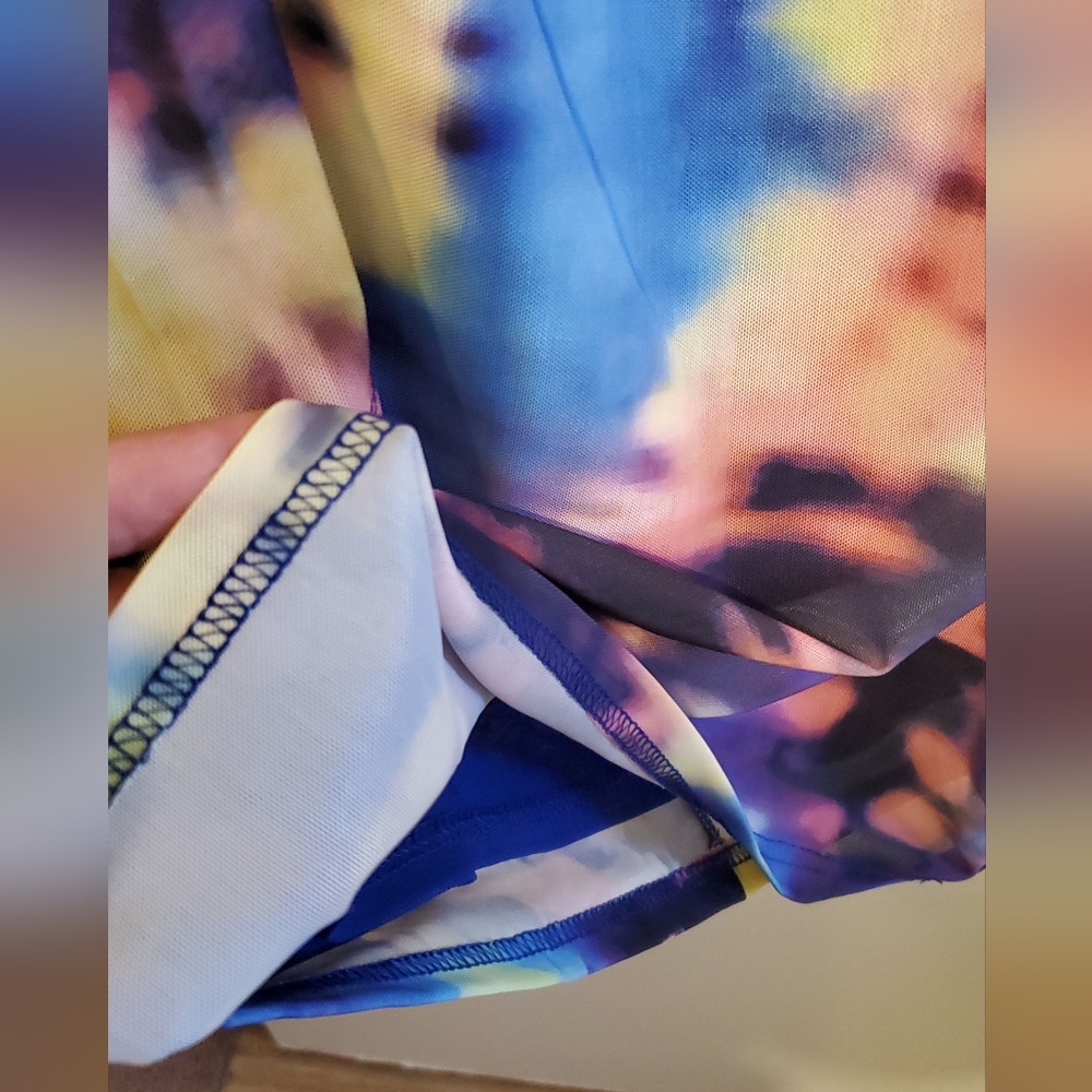 Dress - Picture 7 of 10